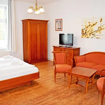 Апартаменти Fewo 15 Mit Balkon Und Strandkorb Sellin (Rugen)